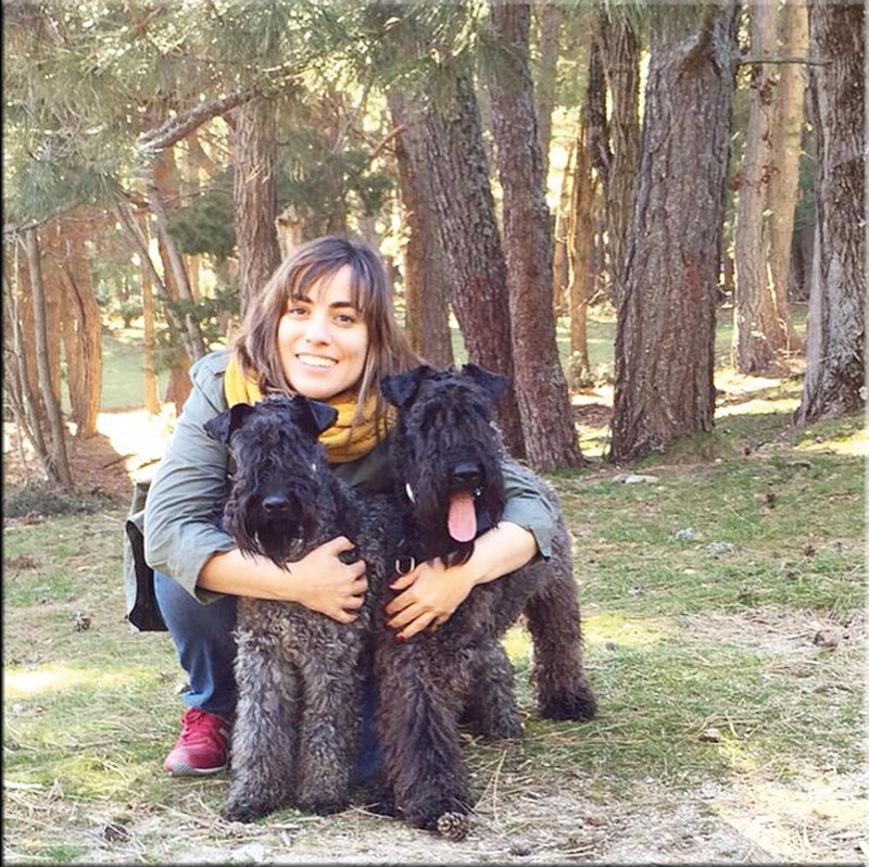 Kerry Blue Terrier de La Cadiera. Clara & Camilo con Ro
