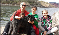 Kerry Blue Terrier de La Cadiera. Namor con su familia